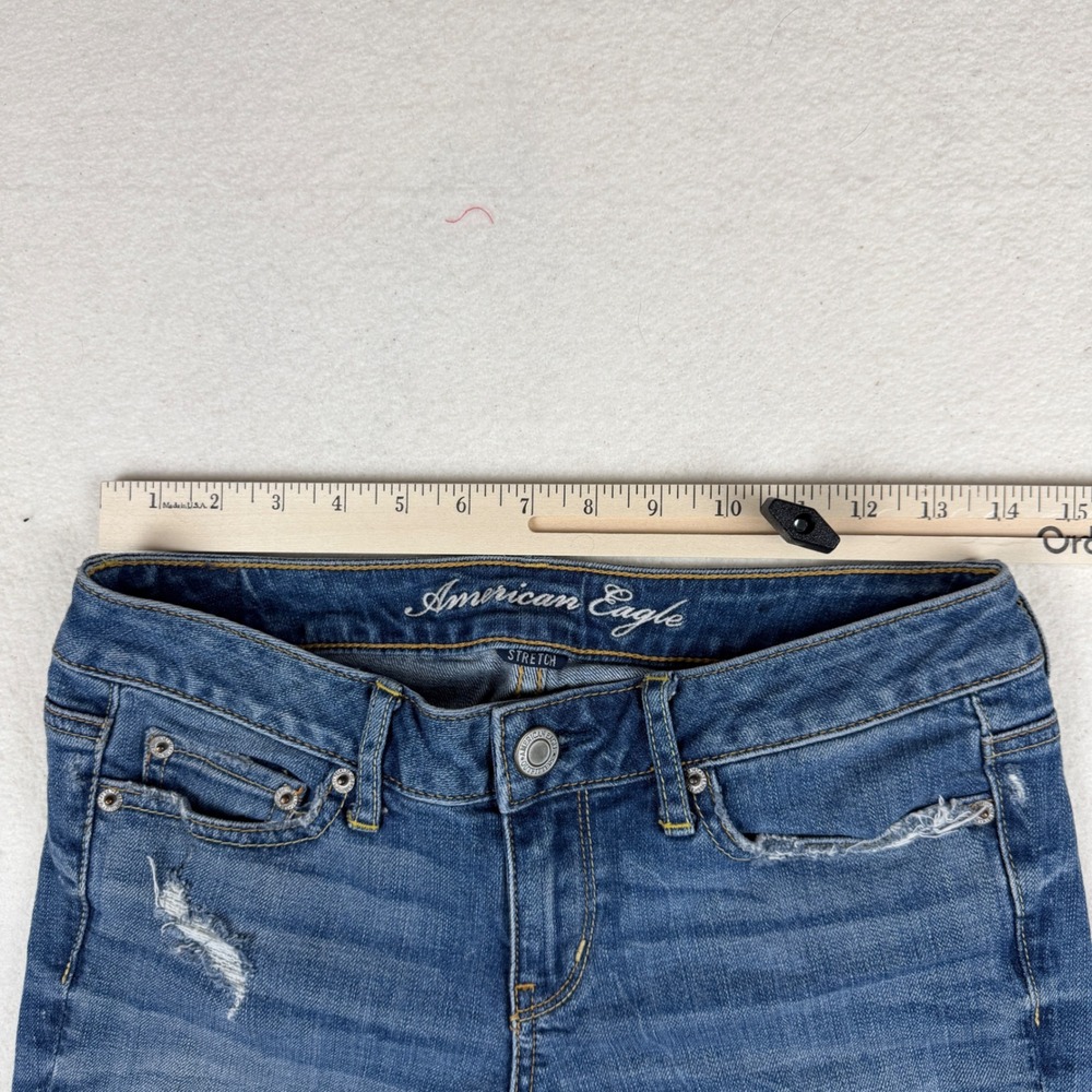American Eagle Stretch Denim Bermuda Shorts Blue Distressed Raw Hem Womens Size2 - Picture 2 of 6